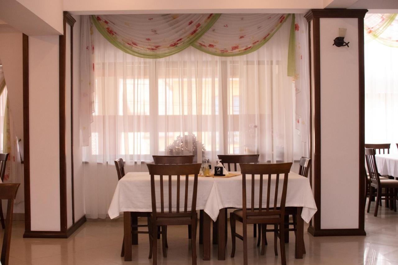 Bicaz-Chei Hotel Екстериор снимка