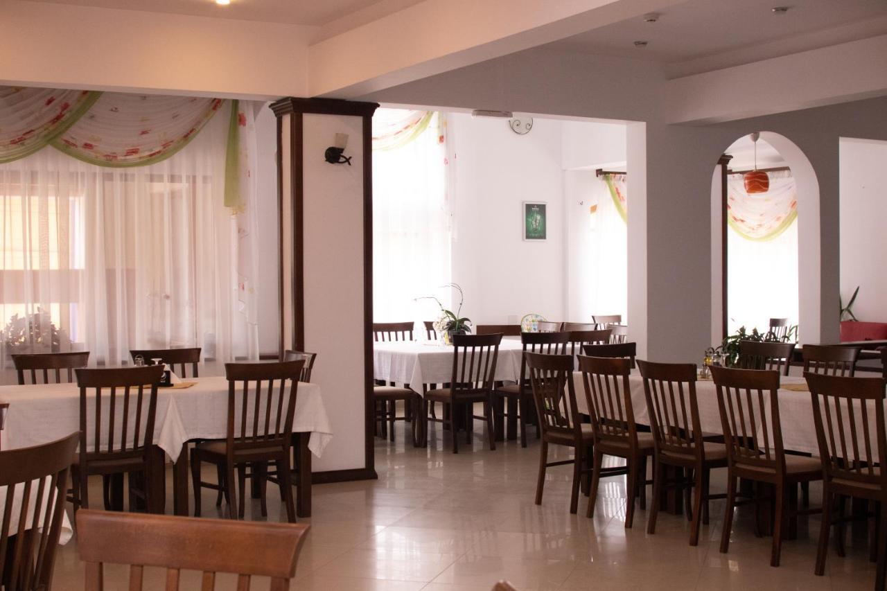 Bicaz-Chei Hotel Екстериор снимка