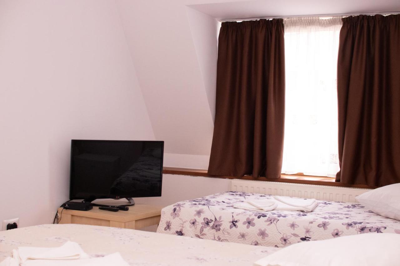 Bicaz-Chei Hotel Екстериор снимка